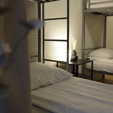 Blue House Dormitory 오다 외부 사진